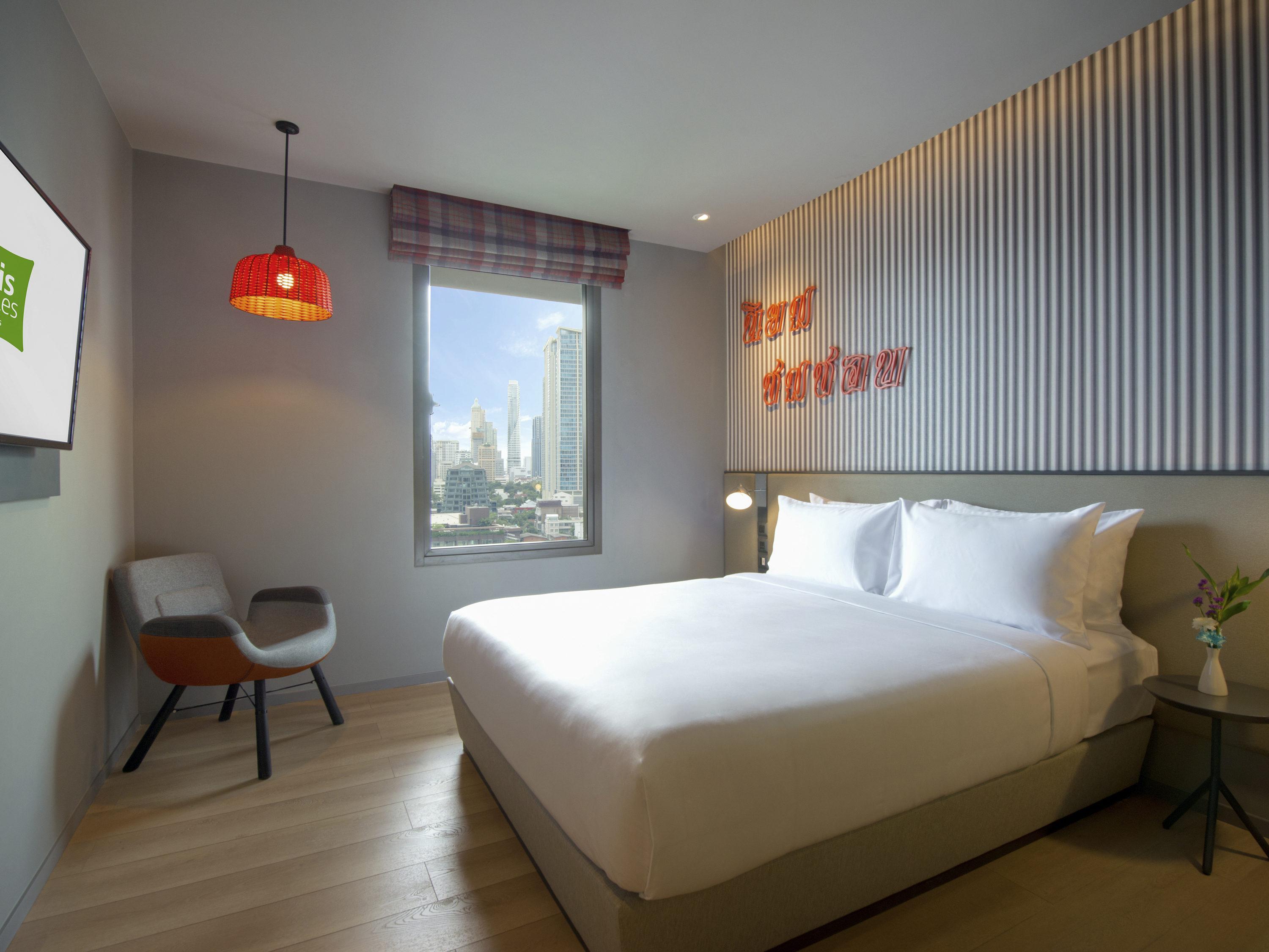Готель Ibis Styles Bangkok Sukhumvit 4 Екстер'єр фото